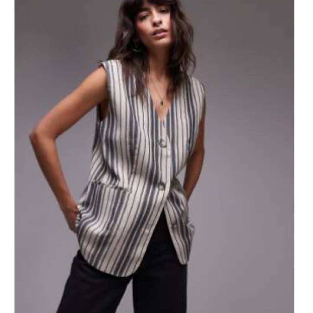 TOPSHOP Boyfriend vest • striped • US 4